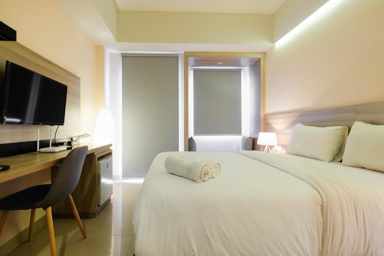 Fully Furnished Studio No Kitchen Apartment At Mustika Golf Residence By Travelio Cikarang Extérieur photo